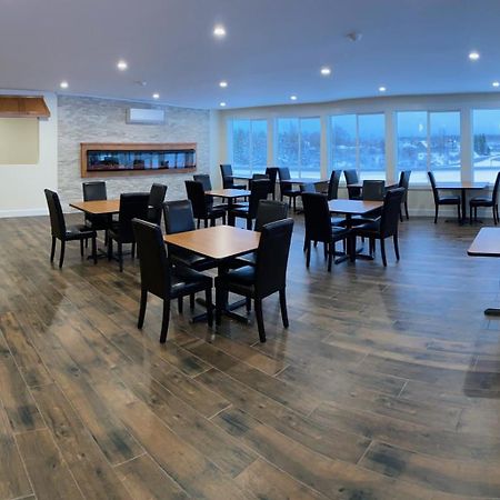 Auberge Bouctouche Inn & Suites Buitenkant foto