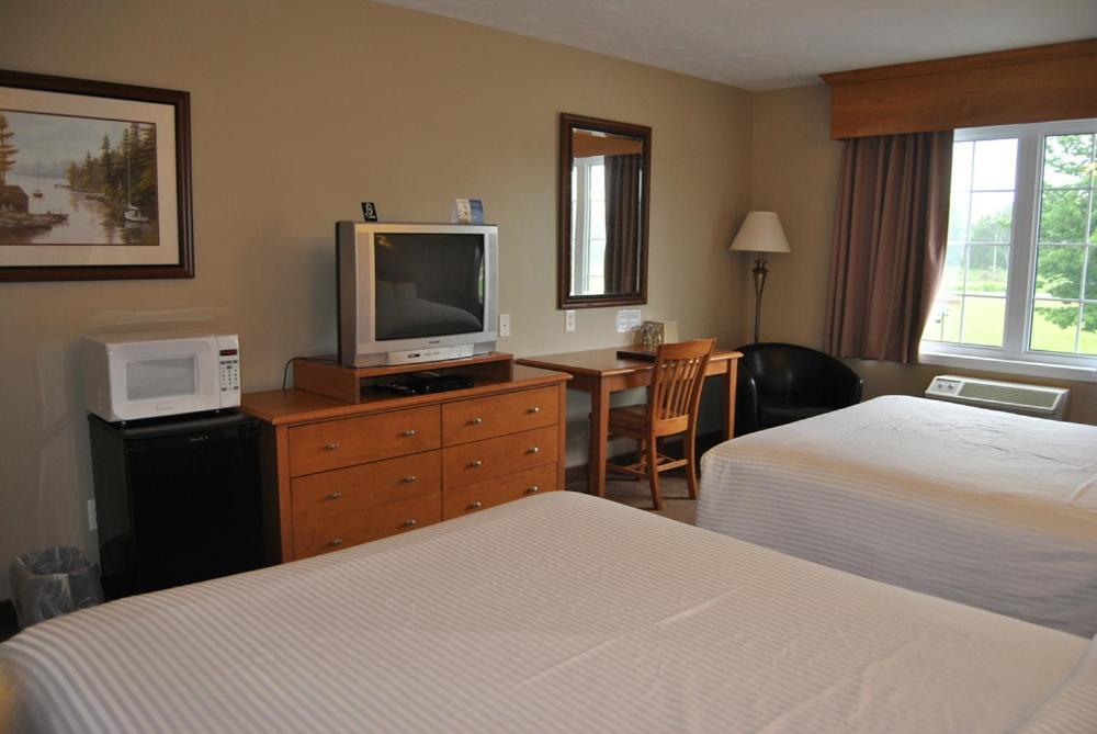 Auberge Bouctouche Inn & Suites Buitenkant foto