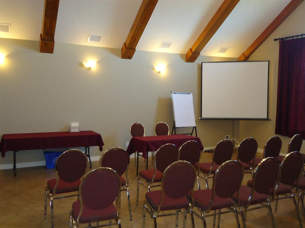 Auberge Bouctouche Inn & Suites Buitenkant foto