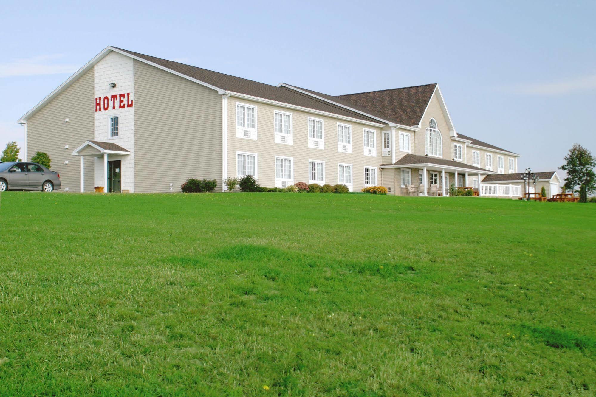 Auberge Bouctouche Inn & Suites Buitenkant foto